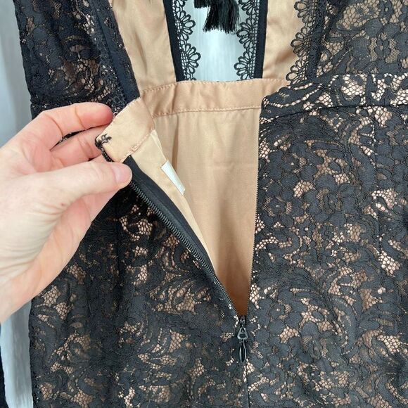 NWT The Jetset Diaries Zodiac Long Sleeve Lace Mini Dress Black Size Small - Picture 5 of 16